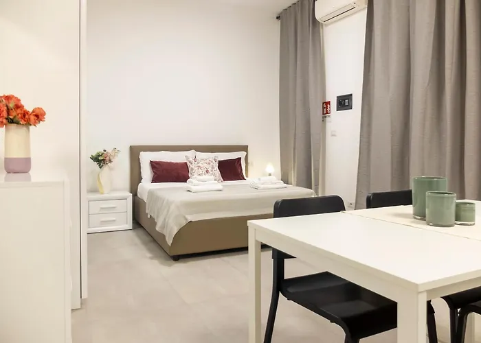 A-waay Moscova * Milán